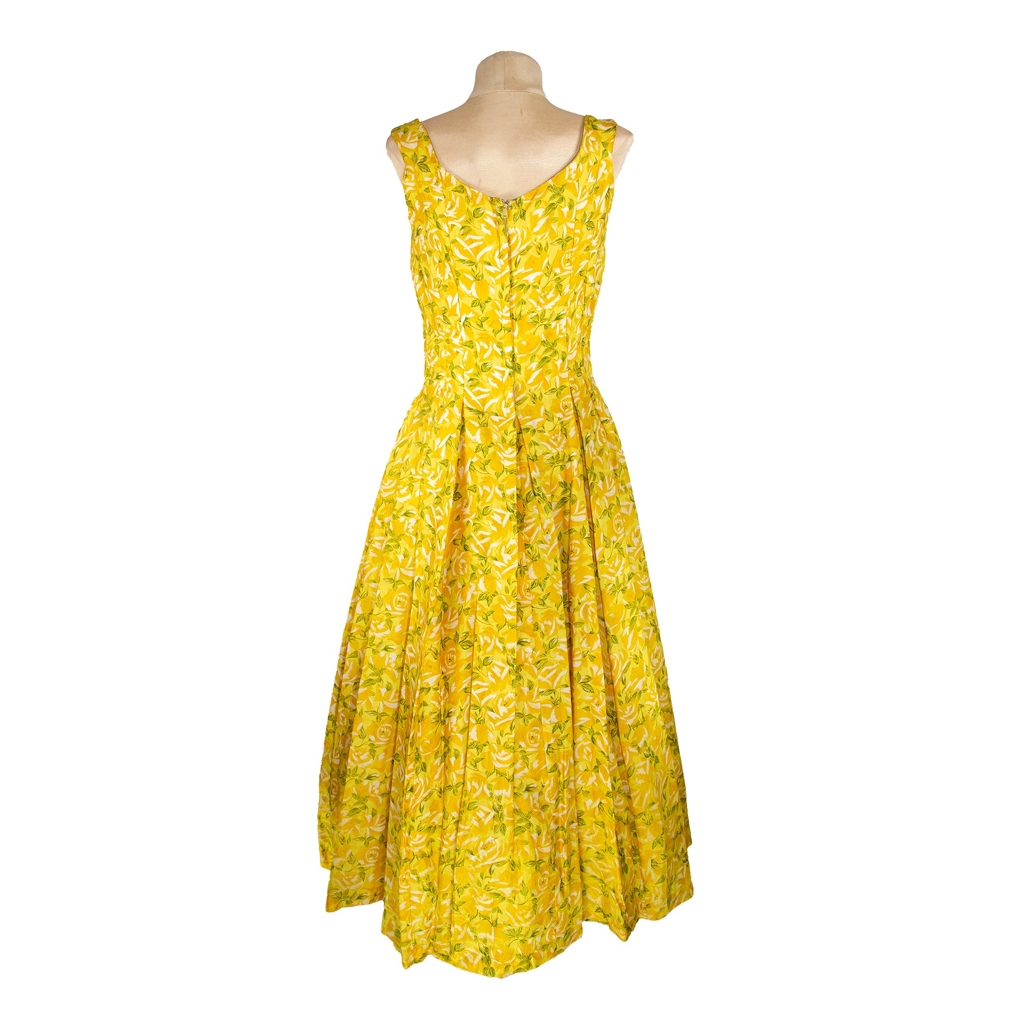 1950s Suzy Perette Yellow Rose Garden Silk Dress⁠